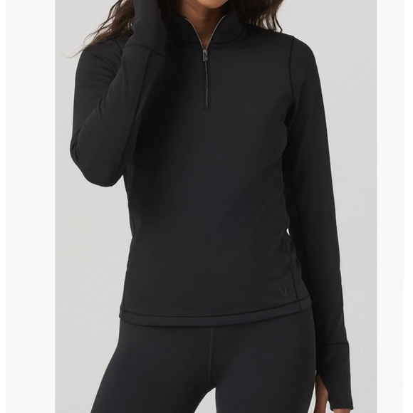 NWT Vuori Chilled Out Half Zip in Faded Black - Picture 3 of 5